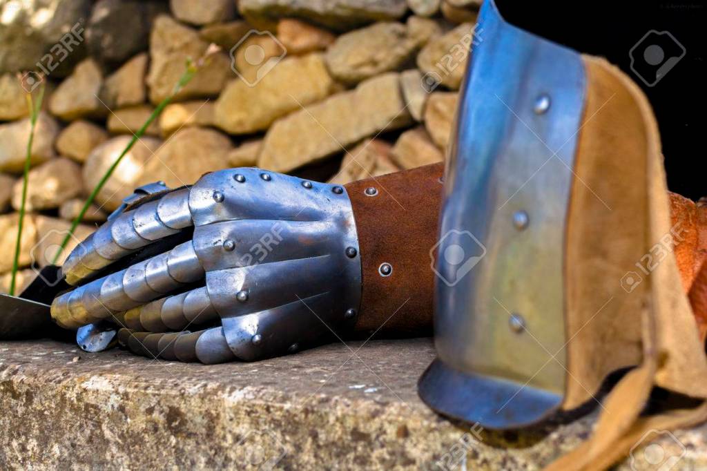 guanto-di-sfida.jpg?w=1024